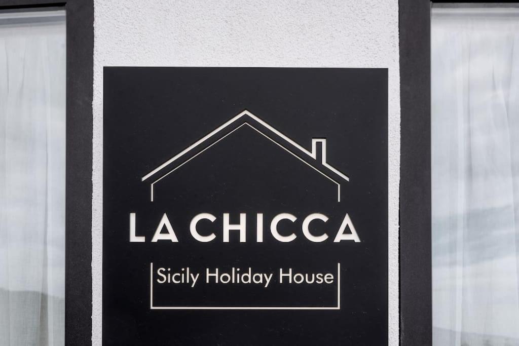 La Chicca Sicily Holiday House كاستلمولا المظهر الخارجي الصورة